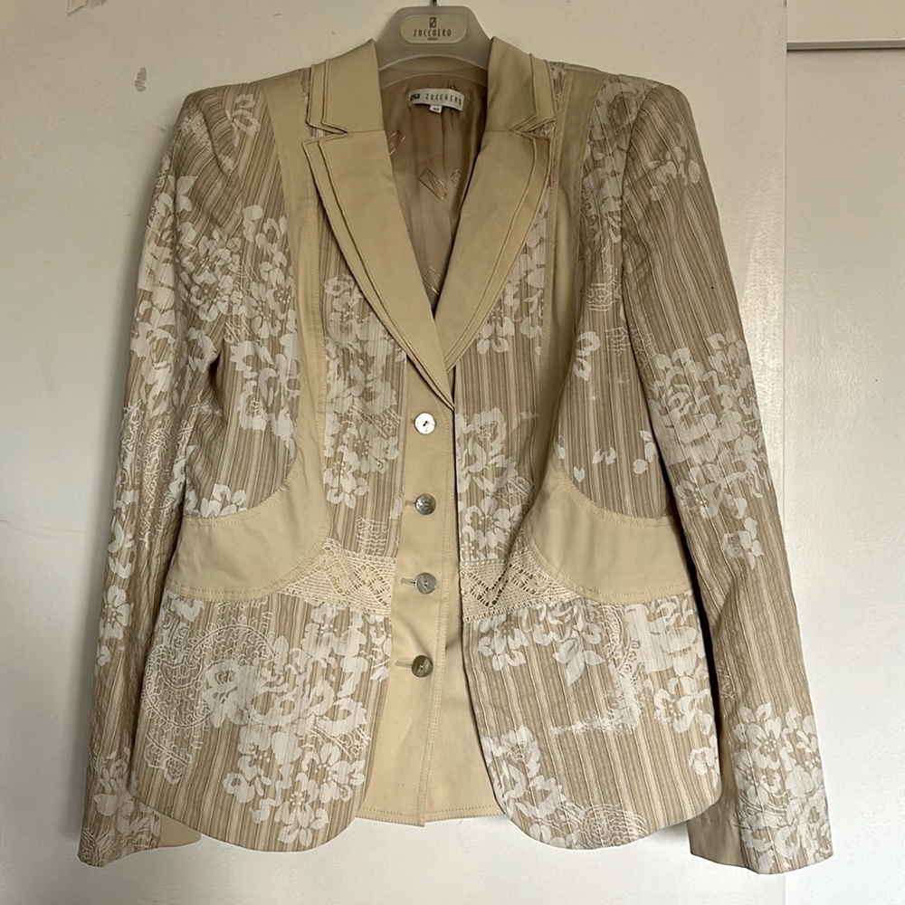 EUC Zucchero blazer